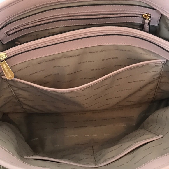 BABY PINK MICHAEL KORS TOTE BAG - Picture 2 of 3